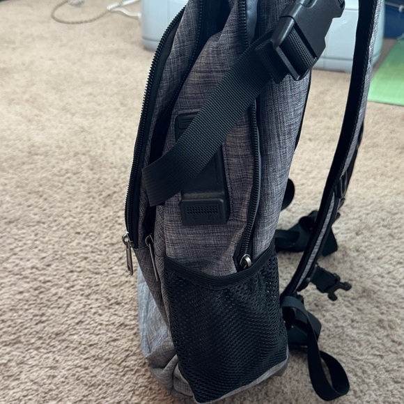 Gray Men's Backpack - Picture 7 of 8